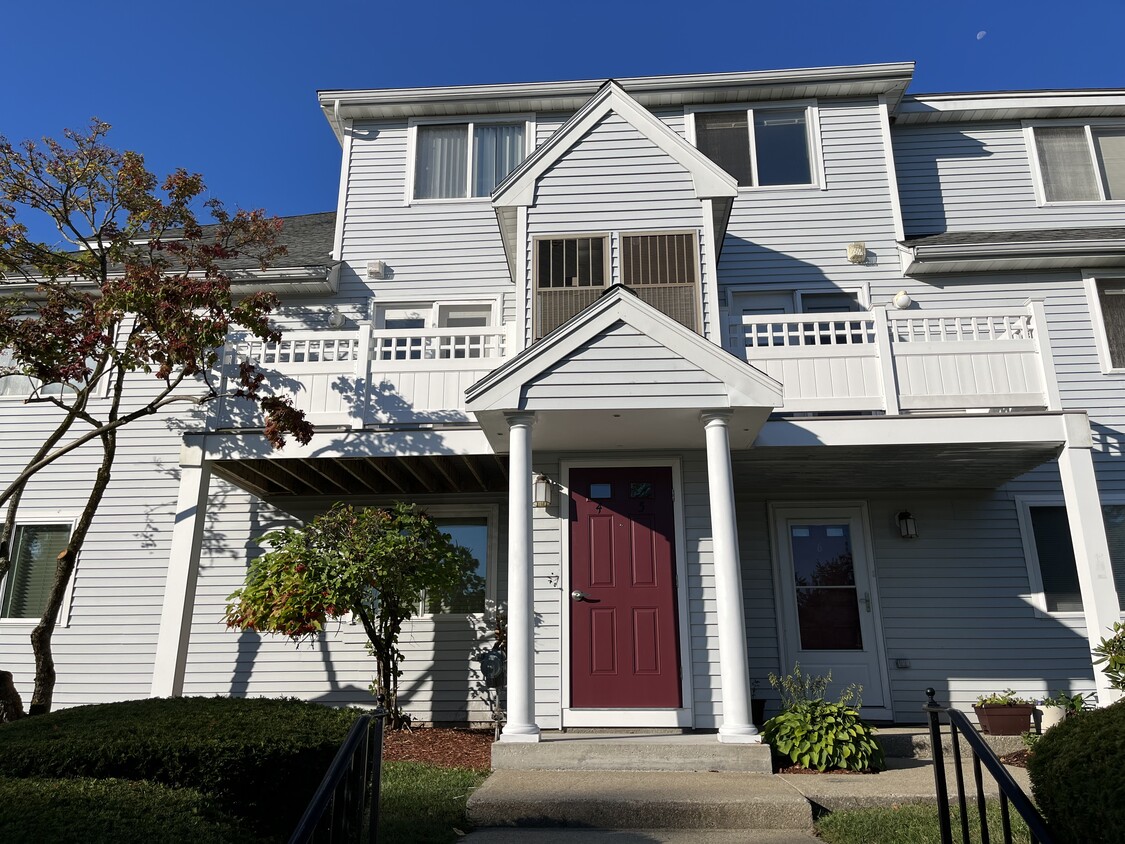 360 Littleton Rd Unit A4, Chelmsford, MA 01824 Condo for Rent in