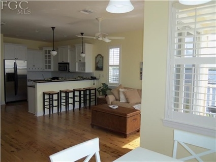 Building Photo - 4581-4583 Redfish Point Rd