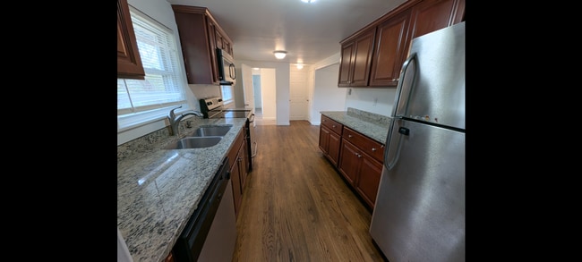 Foto del edificio - 28 Harding St