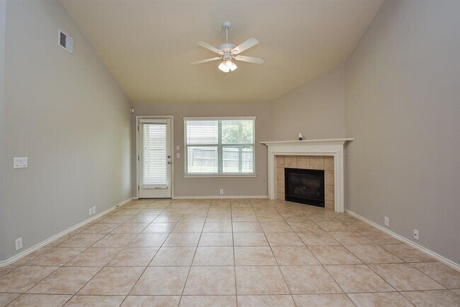 Building Photo - 7223 Toad Hollow
