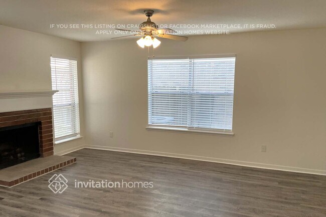 Foto del edificio - 18815 Jodywood Dr