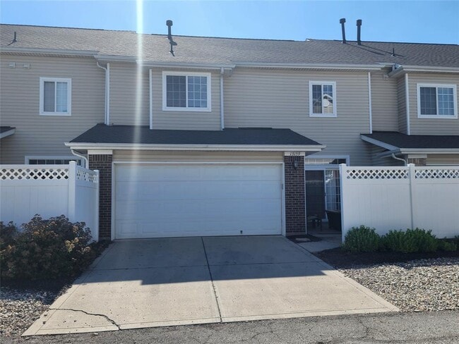 Building Photo - 13159 Minden Dr
