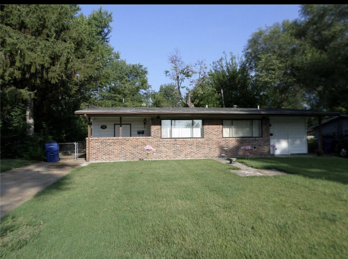 Primary Photo - 795 Southwell Ln