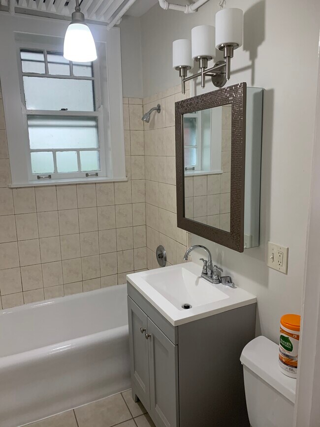 Building Photo - 2450 W Estes Ave