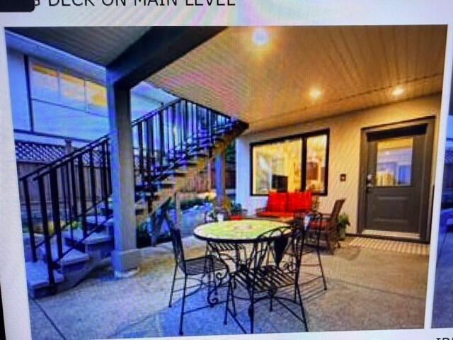 entrée de la suite - 4945 Lochside Dr
