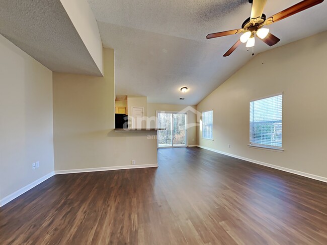 Foto del edificio - 537 Beverly Dr