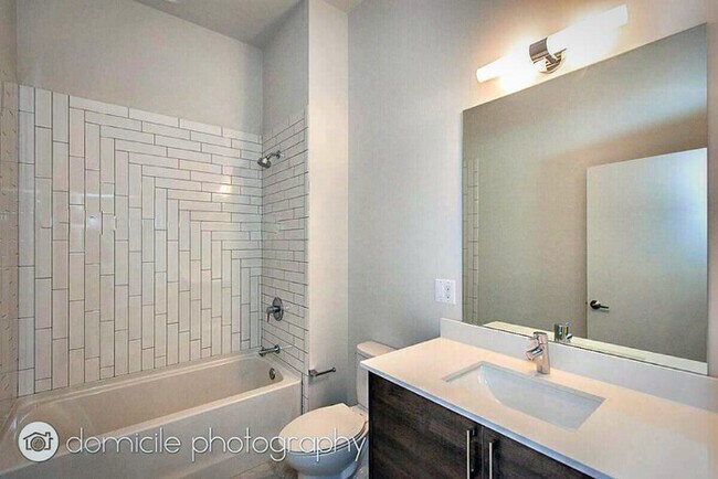 Foto del edificio - 847 N Larrabee St