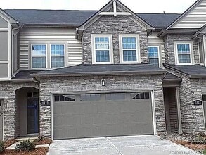 Building Photo - 5633 Garrow Glen Rd