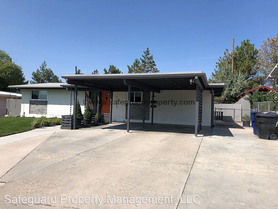 Primary Photo - 2 br, 1 bath House - 1245 E. Sego Lily Drive