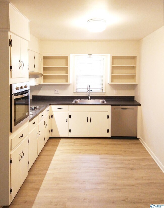 Foto del edificio - 1409 Alpine St SE