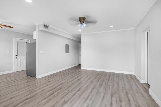 Foto del edificio - 4500 NE 18th Ave