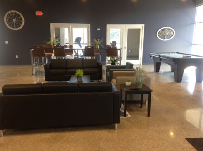 Community at Triangle Park Apartments Fort Wayne, IN