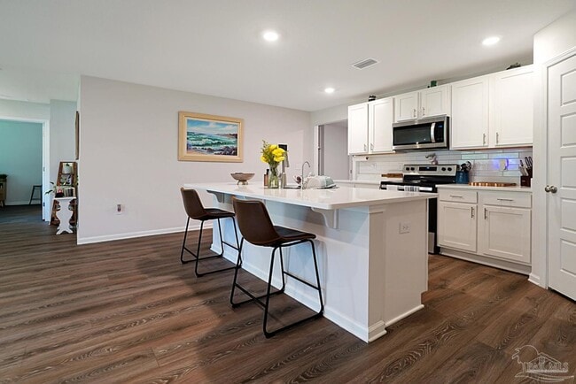 Building Photo - 951 Lovebird Ct