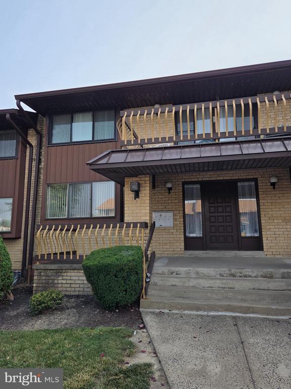Building Photo - 10201 Bustleton Ave