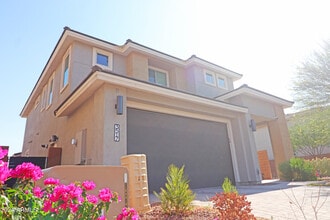 Building Photo - 3517 E Tina Dr