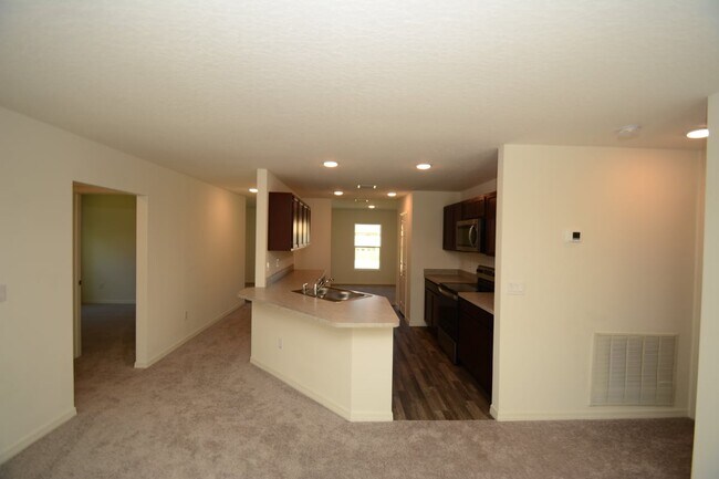 Foto del edificio - Charming 3-Bedroom Oasis with 2 Full Baths in Palm Coast