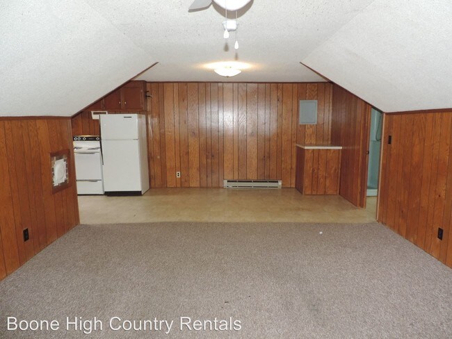 Building Photo - 2278 Silverstone Rd