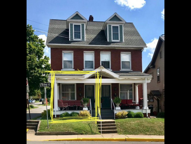 1st Floor, 1 Bedroom Apt - 618 E Bishop St