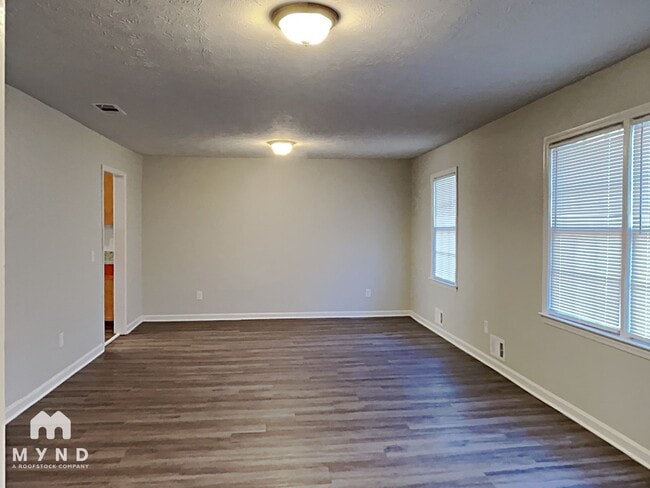 Building Photo - 5445 Mill Valley Dr