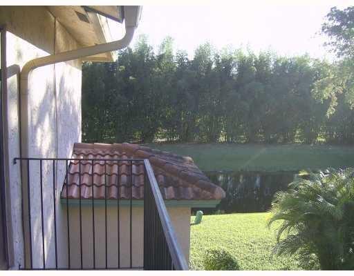 Building Photo - 11452 Royal Palm Blvd