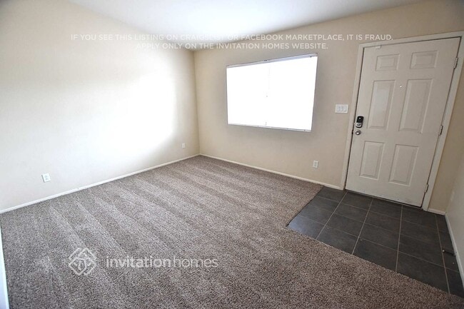 Building Photo - 624 W Keats Ave