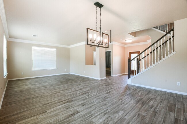Foto del edificio - 5410 Linden Grove Ct