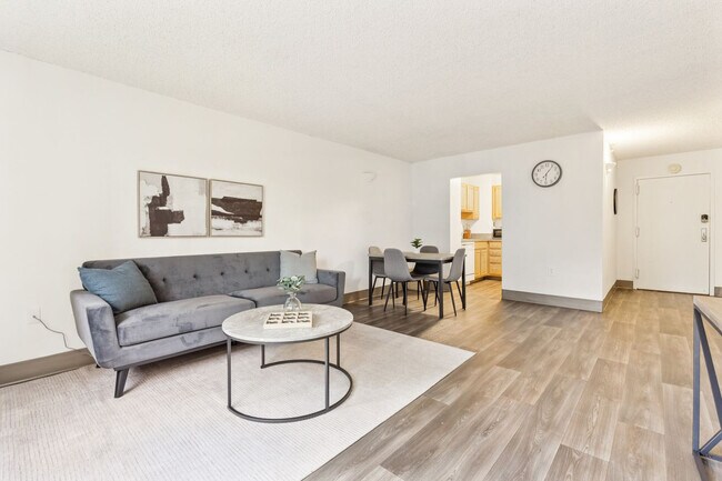 Foto del edificio - 1711 Bellevue Ave