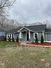 Building Photo - 9248 Kings Hwy