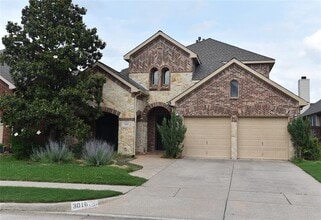 Building Photo - 3016 Myrtice Dr