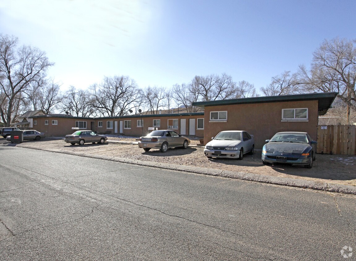 Building Photo - 1513 W Vermijo Ave