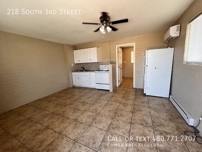 Foto del edificio - 218 S 3rd St