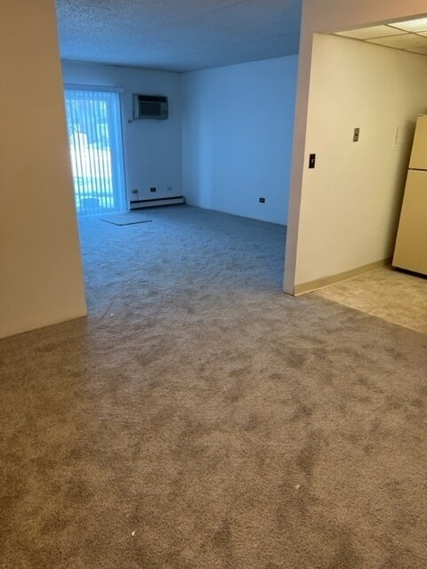 Foto del edificio - 1557 W Irving Park Rd