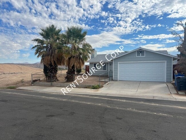 Building Photo - 841 Chateau Way