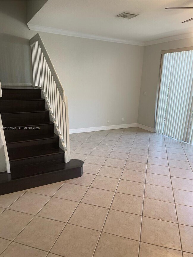 Foto del edificio - 2847 S Evergreen Cir
