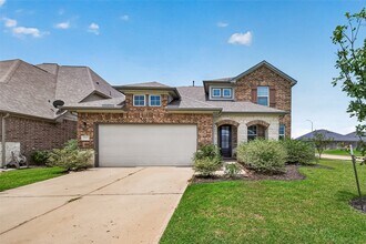 Building Photo - 17027 Bainham Forest Trl