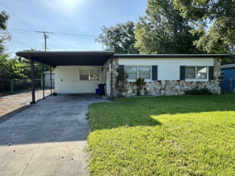 Foto principal - FULLY REMODELED 3 Bedroom, 1.5 Bath, Garag...