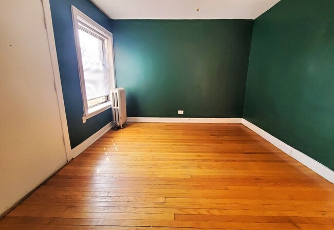 Foto del edificio - 5639 N Magnolia Ave