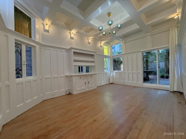 Building Photo - 1345 McAllister St