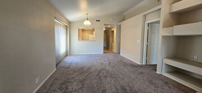 Foto del edificio - 14025 Sussex Pl