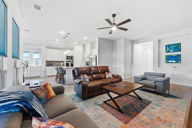 Building Photo - 129 Fireberry Dr