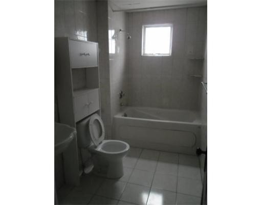 Building Photo - 244 Boylston St
