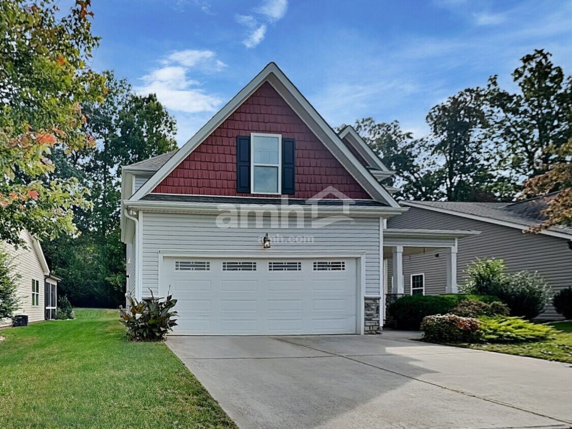Foto principal - 1405 Yellow Wood Dr