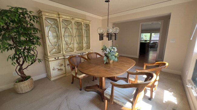 Building Photo - Spacious Devonshire Gem – 3 Bed, 2.5 Bath ...