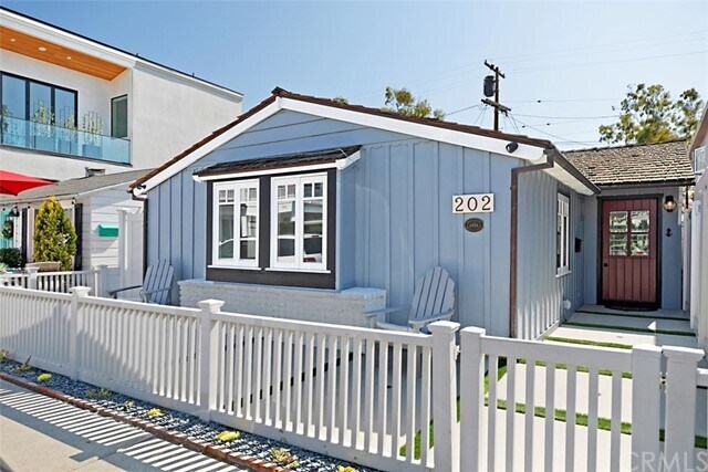 Primary Photo - 202 Onyx Ave