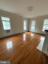 Building Photo - 14 E Broad St