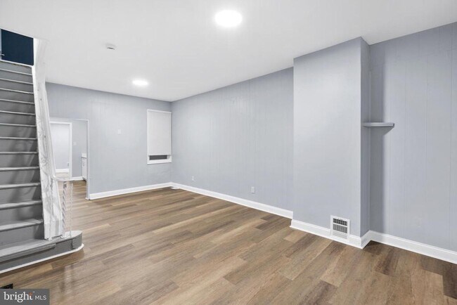 Foto del edificio - 3317 Kip St