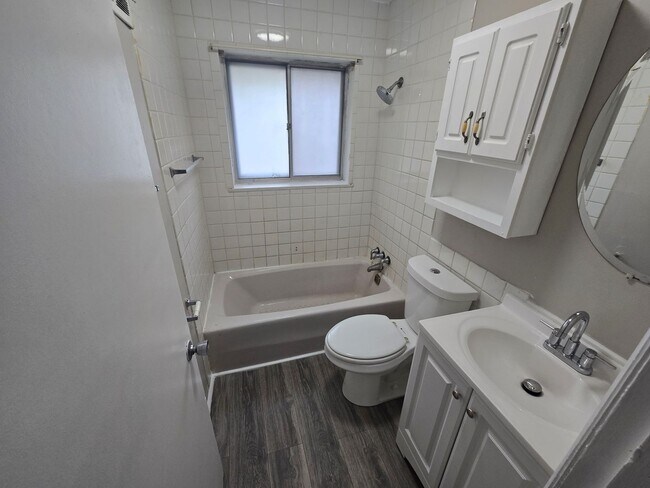 Foto del edificio - Connected Comfort Near New Florissant