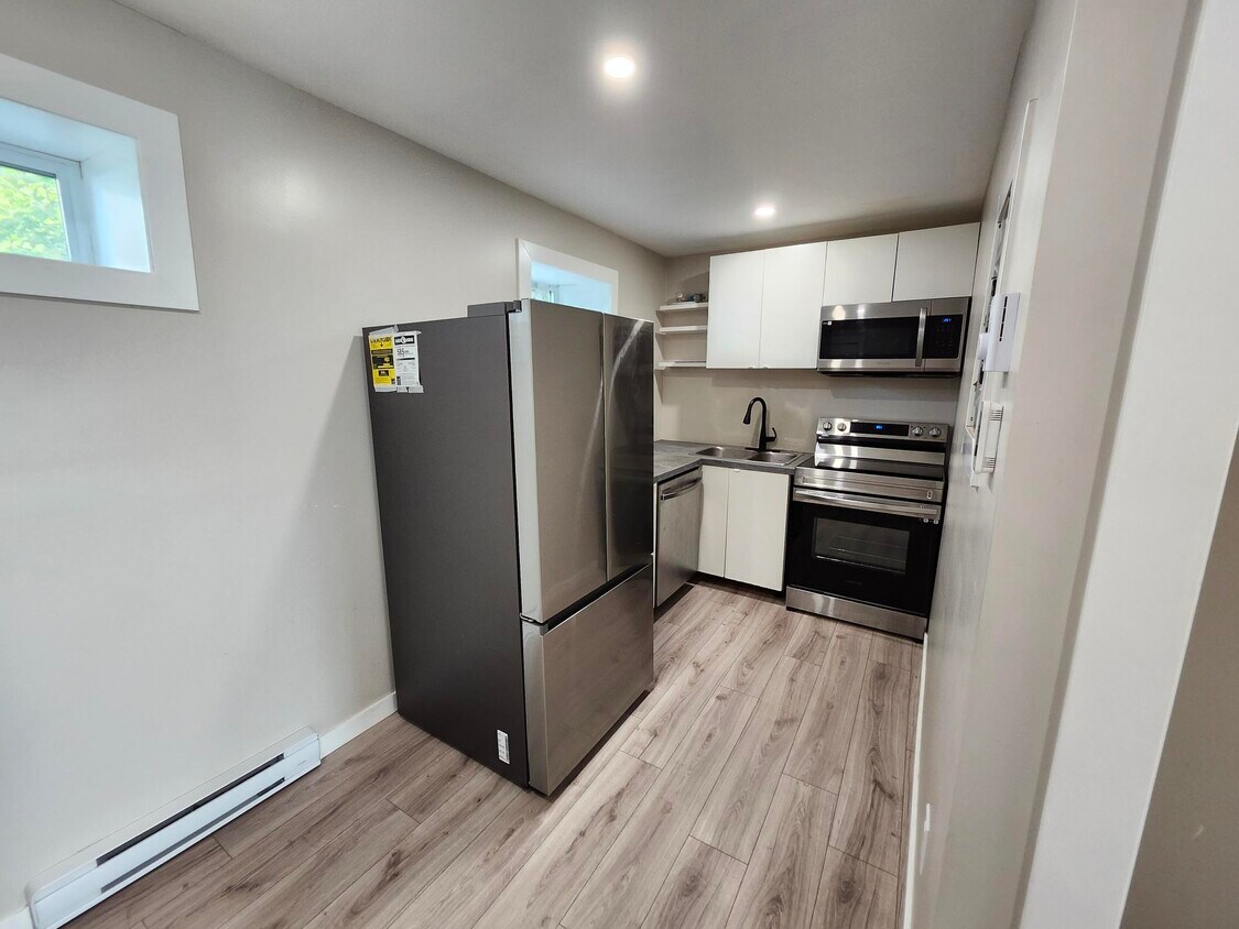 Photo principale - 210 Canterbury St