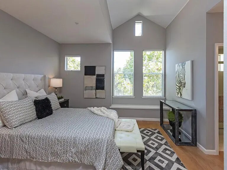 Foto principal - 169 Campbell Dr