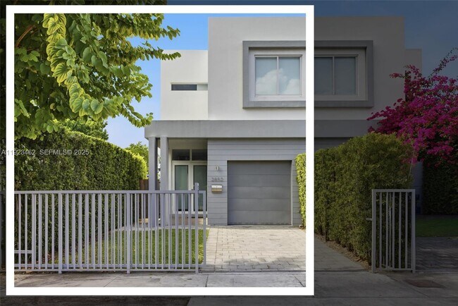 Building Photo - 2852 SW 32nd Ct